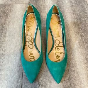 Sam Edelman Emerald Green Suede Pointy Pumps